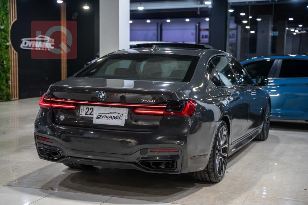 بي ام دبليو الفئة 7